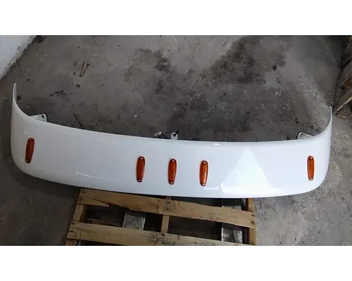 FREIGHTLINER CASCADIA 126 CAB CLIP