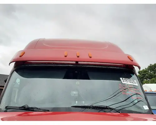 FREIGHTLINER CASCADIA 126 CAB CLIP