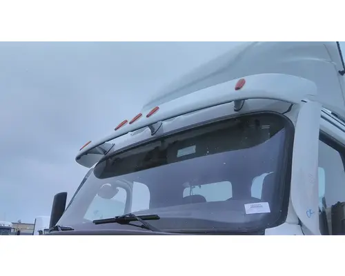 FREIGHTLINER CASCADIA 126 CAB CLIP