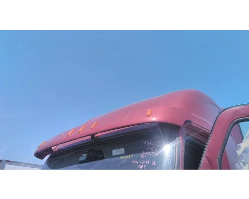FREIGHTLINER CASCADIA 126 CAB CLIP