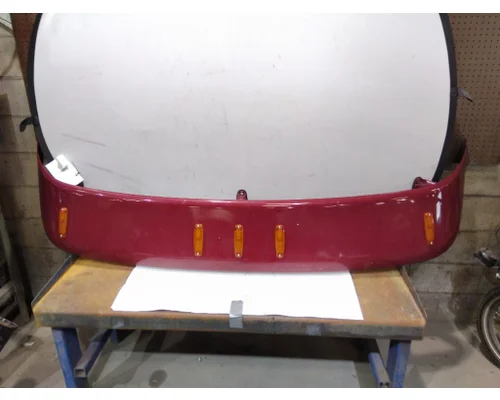 FREIGHTLINER CASCADIA 126 CAB CLIP