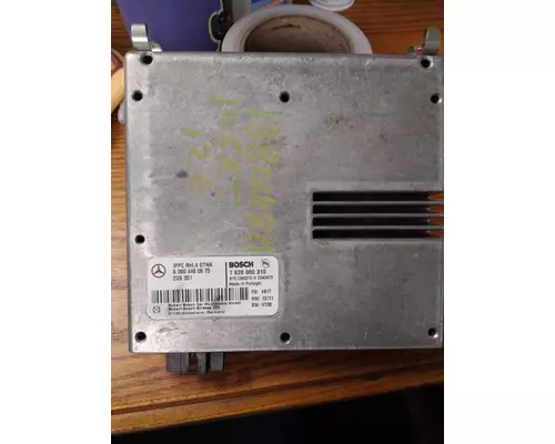 FREIGHTLINER CASCADIA 126 CAB CONTROL UNIT MODULE