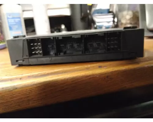 FREIGHTLINER CASCADIA 126 CAB CONTROL UNIT MODULE