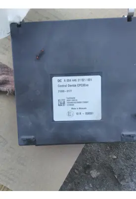 FREIGHTLINER CASCADIA 126 CAB CONTROL UNIT MODULE