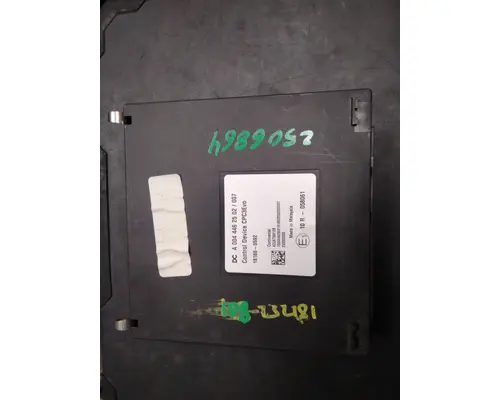 FREIGHTLINER CASCADIA 126 CAB CONTROL UNIT MODULE