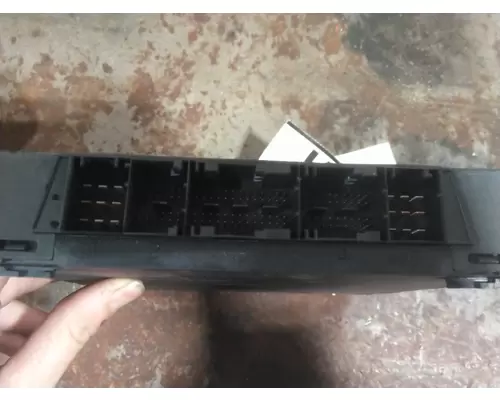 FREIGHTLINER CASCADIA 126 CAB CONTROL UNIT MODULE