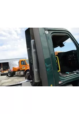FREIGHTLINER CASCADIA 126 CAB EXTENSION