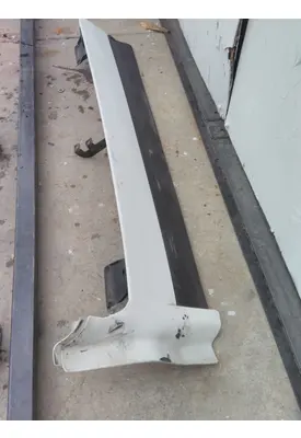 FREIGHTLINER CASCADIA 126 CAB EXTENSION