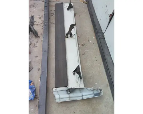 FREIGHTLINER CASCADIA 126 CAB EXTENSION