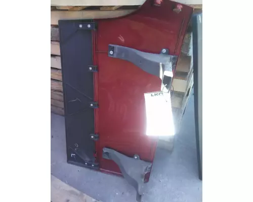 FREIGHTLINER CASCADIA 126 CAB EXTENSION
