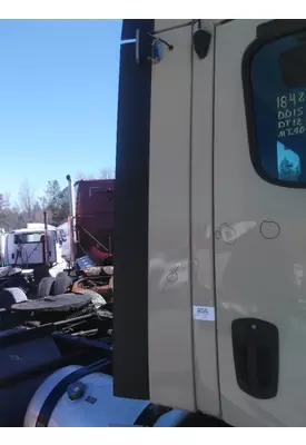 FREIGHTLINER CASCADIA 126 CAB EXTENSION