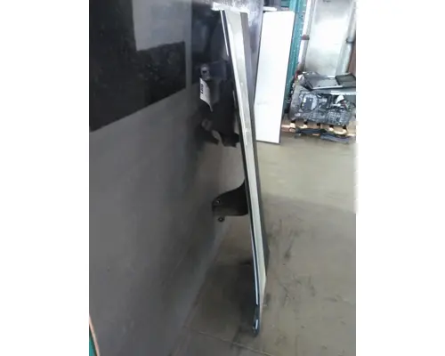 FREIGHTLINER CASCADIA 126 CAB EXTENSION