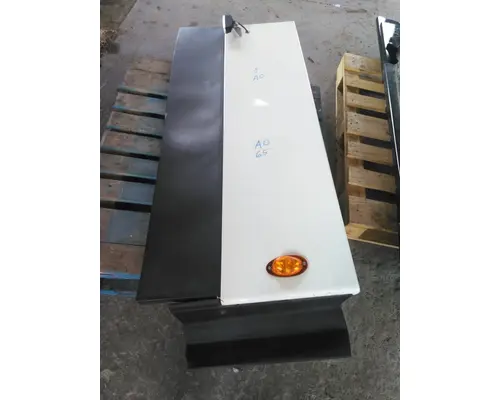 FREIGHTLINER CASCADIA 126 CAB EXTENSION