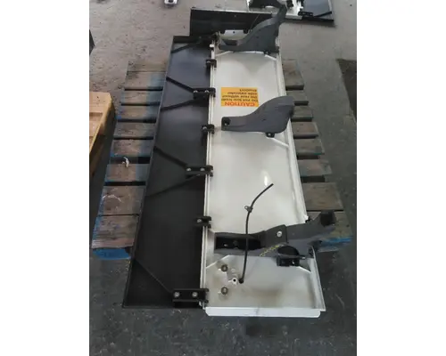 FREIGHTLINER CASCADIA 126 CAB EXTENSION