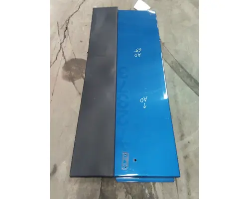 FREIGHTLINER CASCADIA 126 CAB EXTENSION