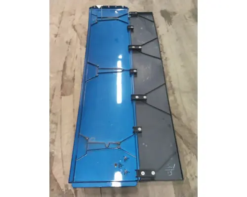 FREIGHTLINER CASCADIA 126 CAB EXTENSION