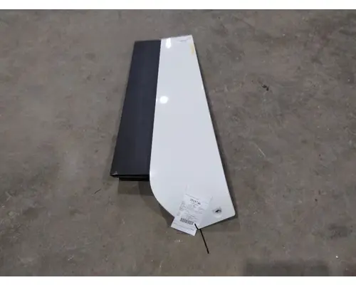 FREIGHTLINER CASCADIA 126 CAB EXTENSION