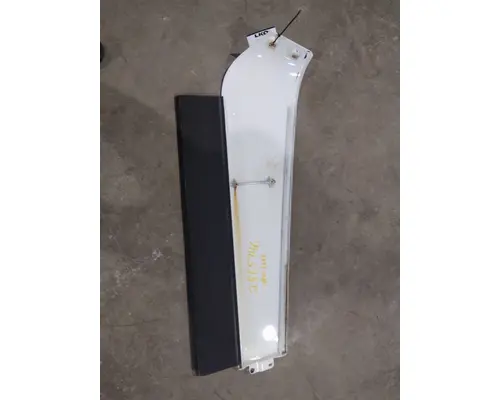 FREIGHTLINER CASCADIA 126 CAB EXTENSION