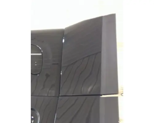 FREIGHTLINER CASCADIA 126 CAB EXTENSION