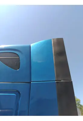 FREIGHTLINER CASCADIA 126 CAB EXTENSION