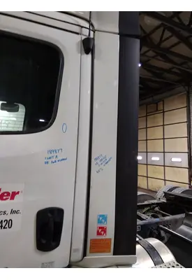 FREIGHTLINER CASCADIA 126 CAB EXTENSION