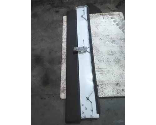 FREIGHTLINER CASCADIA 126 CAB EXTENSION