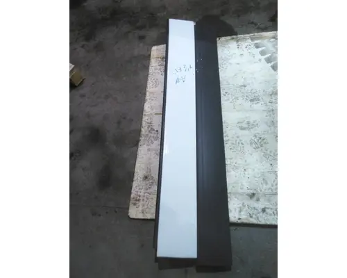 FREIGHTLINER CASCADIA 126 CAB EXTENSION