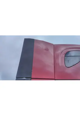 FREIGHTLINER CASCADIA 126 CAB EXTENSION