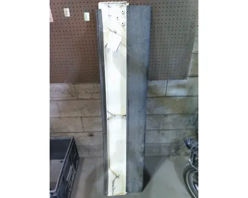 FREIGHTLINER CASCADIA 126 CAB EXTENSION