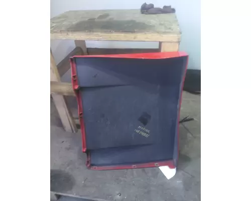 FREIGHTLINER CASCADIA 126 CAB SKIRTSIDE FAIRING