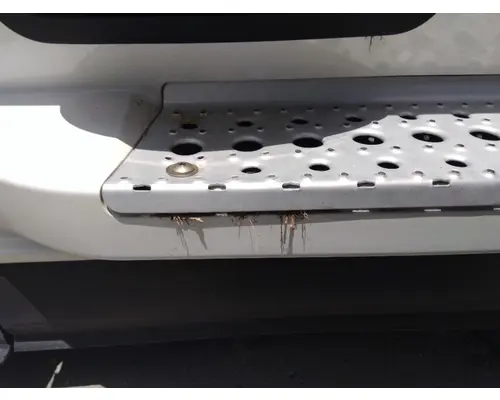 FREIGHTLINER CASCADIA 126 CAB SKIRTSIDE FAIRING