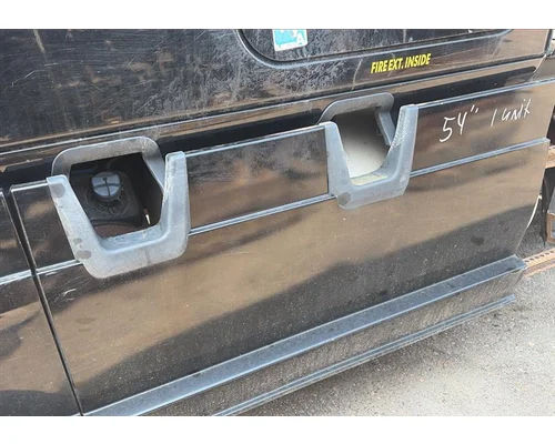FREIGHTLINER CASCADIA 126 CAB SKIRTSIDE FAIRING