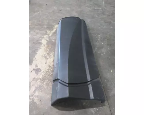 FREIGHTLINER CASCADIA 126 CAB SKIRTSIDE FAIRING