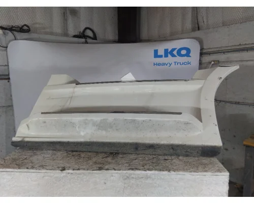 FREIGHTLINER CASCADIA 126 CAB SKIRTSIDE FAIRING