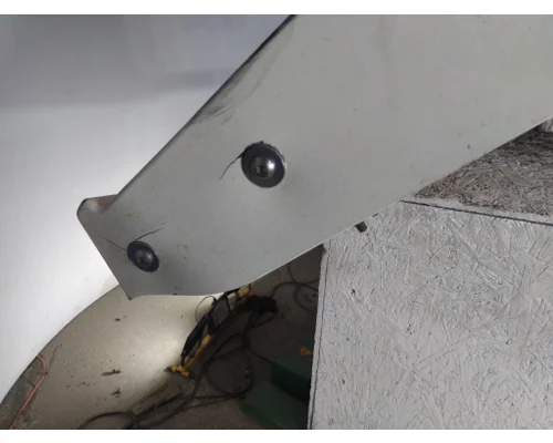 FREIGHTLINER CASCADIA 126 CAB SKIRTSIDE FAIRING