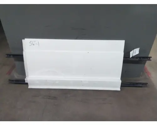 FREIGHTLINER CASCADIA 126 CAB SKIRTSIDE FAIRING