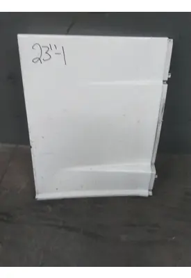 FREIGHTLINER CASCADIA 126 CAB SKIRT/SIDE FAIRING