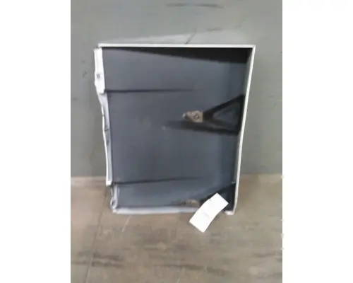 FREIGHTLINER CASCADIA 126 CAB SKIRTSIDE FAIRING