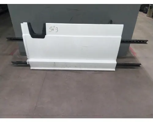 FREIGHTLINER CASCADIA 126 CAB SKIRTSIDE FAIRING