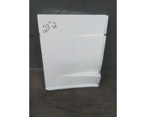 FREIGHTLINER CASCADIA 126 CAB SKIRTSIDE FAIRING