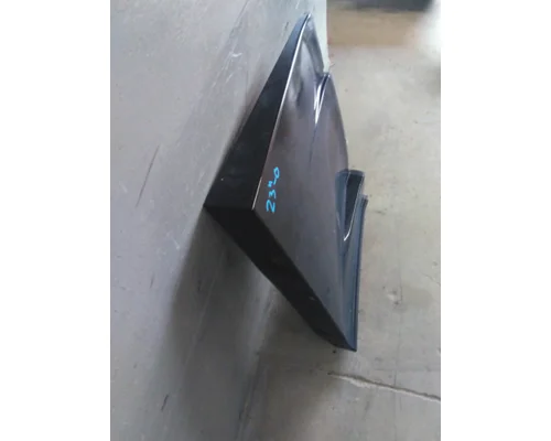 FREIGHTLINER CASCADIA 126 CAB SKIRTSIDE FAIRING