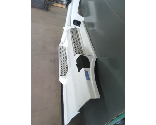 FREIGHTLINER CASCADIA 126 CAB SKIRTSIDE FAIRING