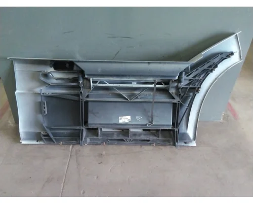 FREIGHTLINER CASCADIA 126 CAB SKIRTSIDE FAIRING
