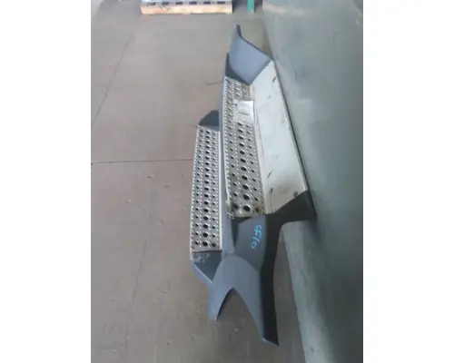 FREIGHTLINER CASCADIA 126 CAB SKIRTSIDE FAIRING