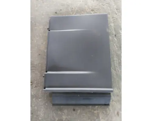 FREIGHTLINER CASCADIA 126 CAB SKIRTSIDE FAIRING
