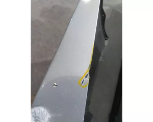 FREIGHTLINER CASCADIA 126 CAB SKIRTSIDE FAIRING