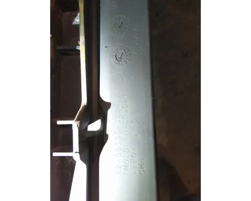 FREIGHTLINER CASCADIA 126 CAB SKIRTSIDE FAIRING