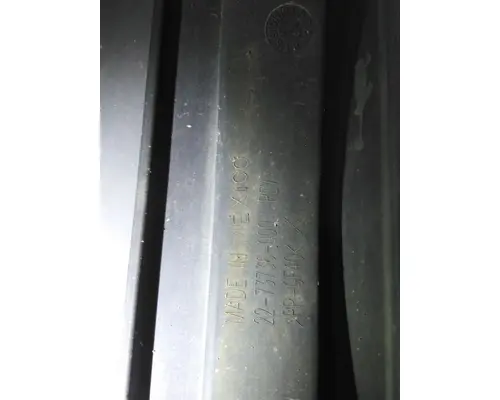 FREIGHTLINER CASCADIA 126 CAB SKIRTSIDE FAIRING