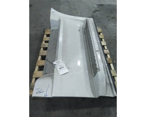 FREIGHTLINER CASCADIA 126 CAB SKIRTSIDE FAIRING
