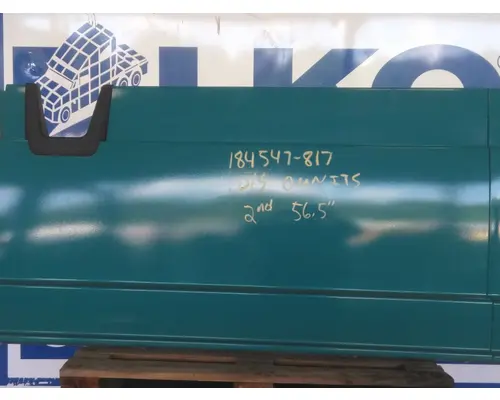 FREIGHTLINER CASCADIA 126 CAB SKIRTSIDE FAIRING